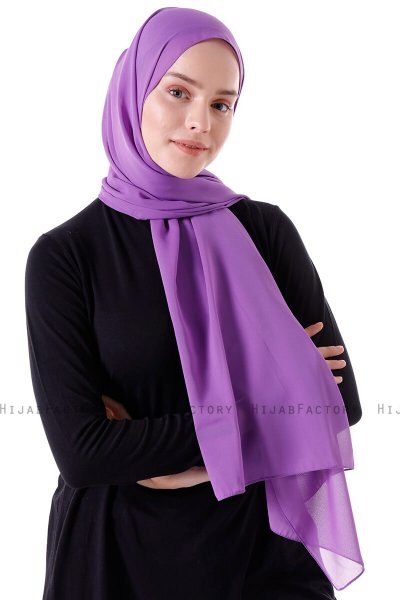 Hadise - Hijab Chiffon Violet