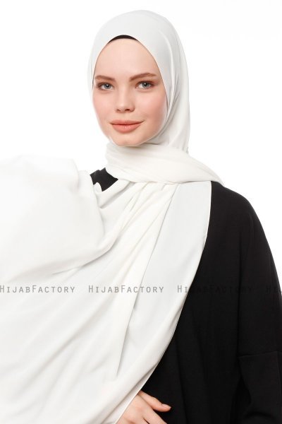 Aylin - Hijab Medine Silk Crème - Gülsoy