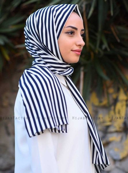 Marwa - Hijab Rayé Crepe Noir