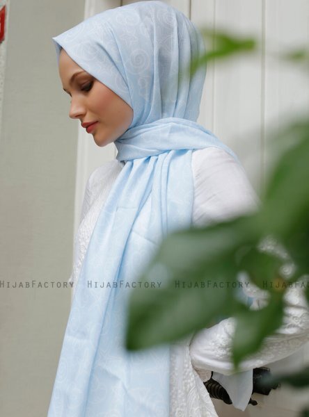 Yumna- Hijab à Motifs Bleu Clair